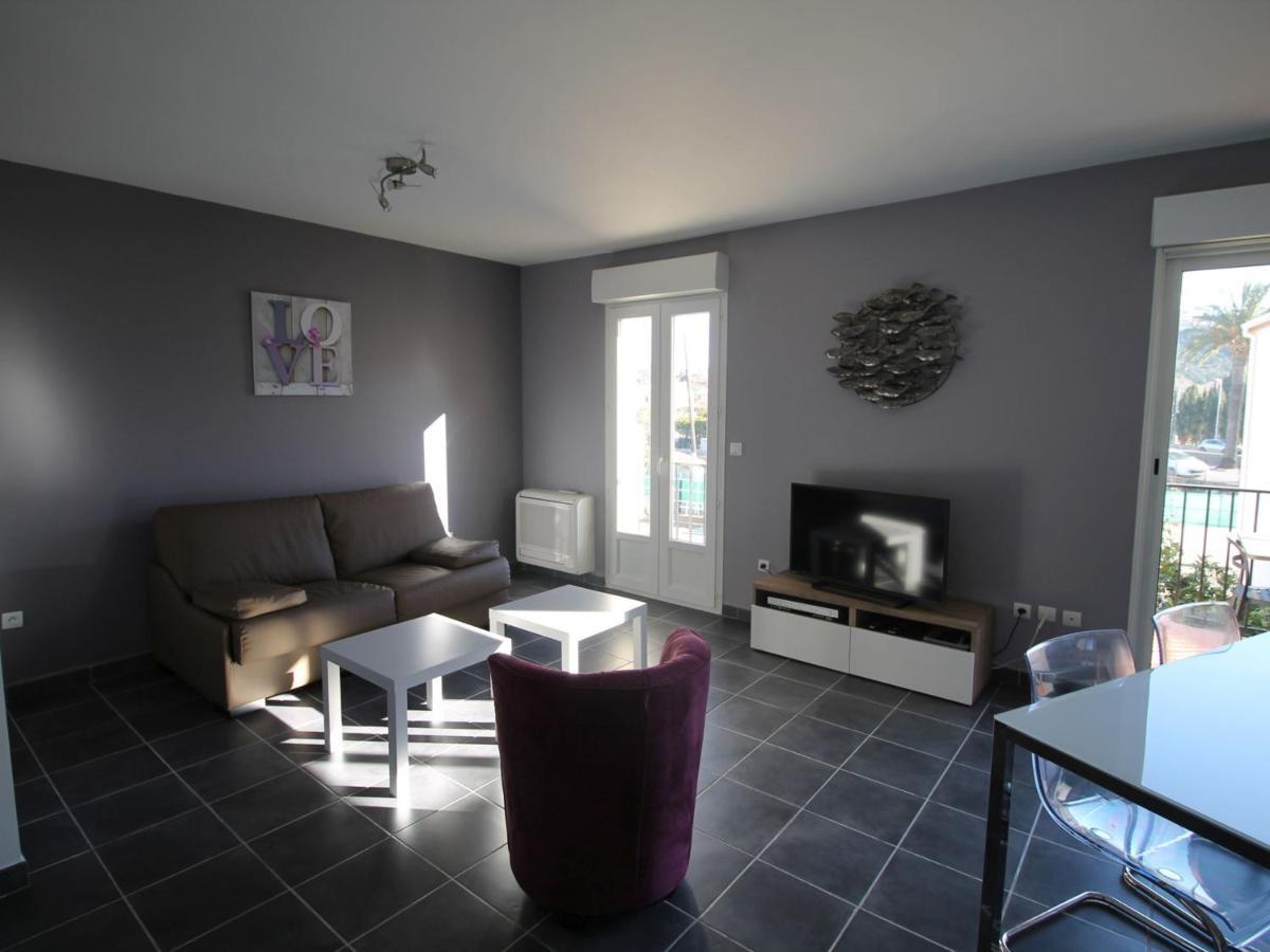 Apartment Renove Avec Terrasse, A Deux Pas Du Centre Et De La Mer, Ideal Pour 4 Personnes - Fr-1-309-4 *